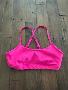 ALO yoga Hot Pink intrigue bra